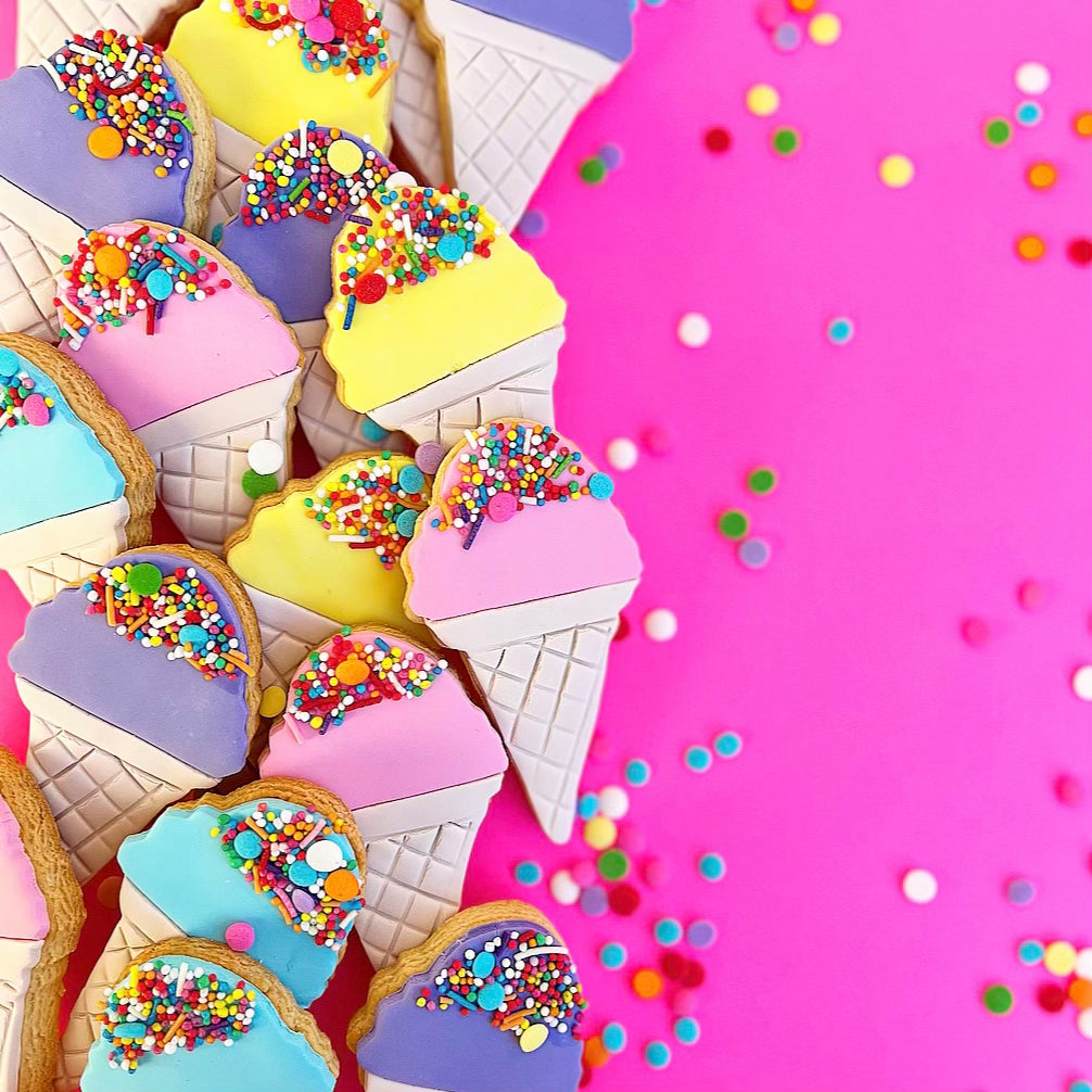 KIDS FUN SUGAR COOKIE DECORATING CLASS FOODIE FUN Mint Cake and Party