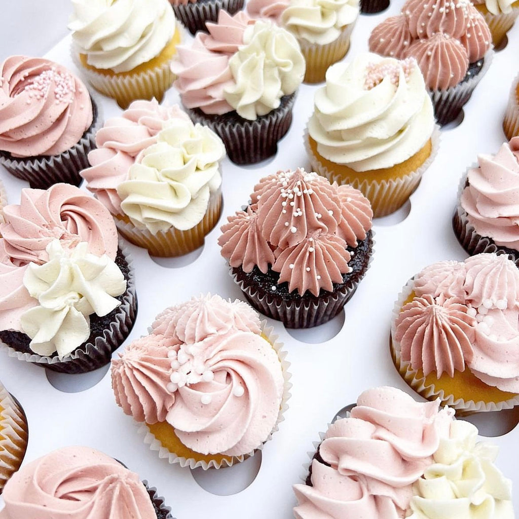 ADULTS BEGINNER CUPCAKE PIPING CLASS - BUTTERCREAM BASICS - MOTHER'S DAY EDITION