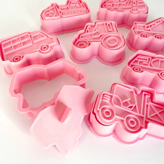 TRUCK | COOKIE CUTTERS | 8 PIECE SET