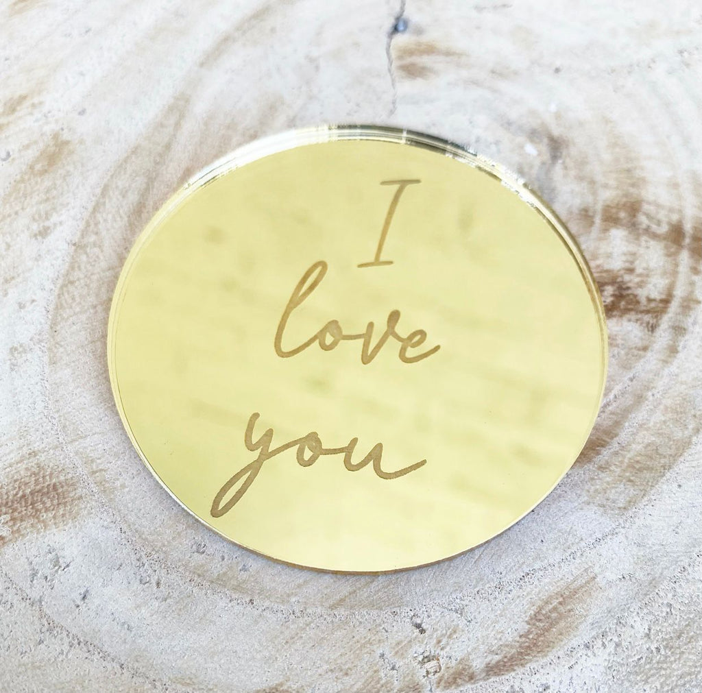 Gold Laser Cut Plaque 'I Love You'